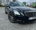 Черный Мерседес Е-Класс, объемом двигателя 1.8 л и пробегом 256 тыс. км за 10499 $, фото 1 на Automoto.ua