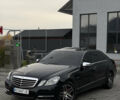 Черный Мерседес Е-Класс, объемом двигателя 2.2 л и пробегом 470 тыс. км за 12500 $, фото 1 на Automoto.ua