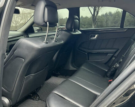 Черный Мерседес Е-Класс, объемом двигателя 1.8 л и пробегом 271 тыс. км за 8999 $, фото 22 на Automoto.ua