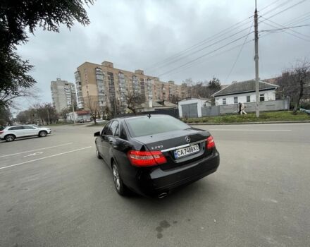 Чорний Мерседес Е-Клас, об'ємом двигуна 1.8 л та пробігом 400 тис. км за 9000 $, фото 6 на Automoto.ua