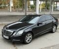 Черный Мерседес Е-Класс, объемом двигателя 3.5 л и пробегом 330 тыс. км за 13500 $, фото 1 на Automoto.ua