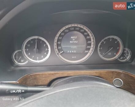 Черный Мерседес Е-Класс, объемом двигателя 2.14 л и пробегом 467 тыс. км за 11200 $, фото 8 на Automoto.ua