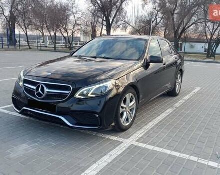 Черный Мерседес Е-Класс, объемом двигателя 1.8 л и пробегом 420 тыс. км за 10500 $, фото 10 на Automoto.ua