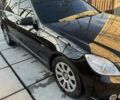 Черный Мерседес Е-Класс, объемом двигателя 2.1 л и пробегом 299 тыс. км за 12300 $, фото 2 на Automoto.ua