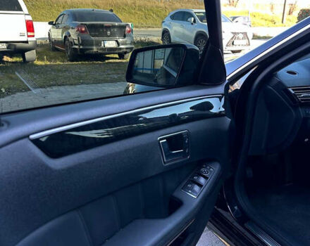 Чорний Мерседес Е-Клас, об'ємом двигуна 2.14 л та пробігом 327 тис. км за 13500 $, фото 16 на Automoto.ua