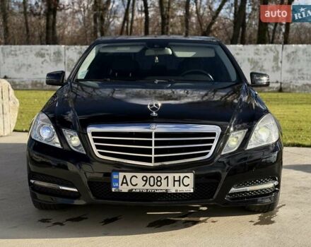 Черный Мерседес Е-Класс, объемом двигателя 2.14 л и пробегом 254 тыс. км за 14800 $, фото 5 на Automoto.ua
