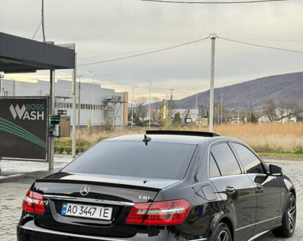 Черный Мерседес Е-Класс, объемом двигателя 2.2 л и пробегом 470 тыс. км за 12500 $, фото 6 на Automoto.ua