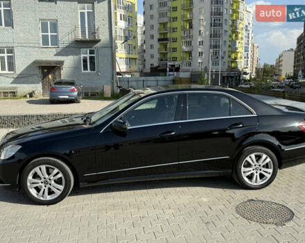 Чорний Мерседес Е-Клас, об'ємом двигуна 2.99 л та пробігом 181 тис. км за 15500 $, фото 2 на Automoto.ua