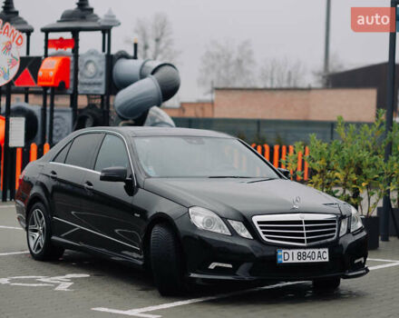 Чорний Мерседес Е-Клас, об'ємом двигуна 2.99 л та пробігом 270 тис. км за 14500 $, фото 9 на Automoto.ua