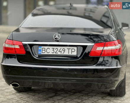 Черный Мерседес Е-Класс, объемом двигателя 1.8 л и пробегом 271 тыс. км за 8999 $, фото 10 на Automoto.ua