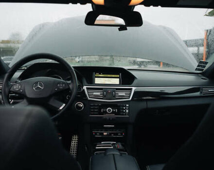 Чорний Мерседес Е-Клас, об'ємом двигуна 2.99 л та пробігом 270 тис. км за 14500 $, фото 36 на Automoto.ua