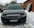 Черный Мерседес Е-Класс, объемом двигателя 2 л и пробегом 294 тыс. км за 11500 $, фото 1 на Automoto.ua