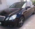 Черный Мерседес Е-Класс, объемом двигателя 2.2 л и пробегом 250 тыс. км за 15600 $, фото 1 на Automoto.ua