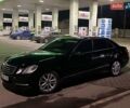 Черный Мерседес Е-Класс, объемом двигателя 2.1 л и пробегом 400 тыс. км за 11400 $, фото 1 на Automoto.ua