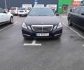 Черный Мерседес Е-Класс, объемом двигателя 1.8 л и пробегом 305 тыс. км за 11000 $, фото 1 на Automoto.ua