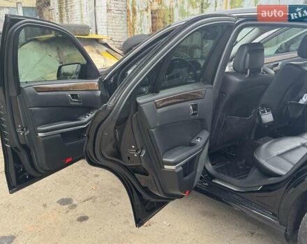 Черный Мерседес Е-Класс, объемом двигателя 1.8 л и пробегом 370 тыс. км за 10500 $, фото 8 на Automoto.ua