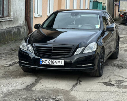 Мерседес Е-Класс 2011 в Львове на Automoto.ua Черный Мерседес Е-Класс, объемом двигателя 1.8 л и пробегом 353 тыс. км за 12000 $, фото 1 на Automoto.ua