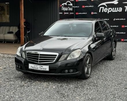 Черный Мерседес Е-Класс, объемом двигателя 2 л и пробегом 203 тыс. км за 12000 $, фото 1 на Automoto.ua