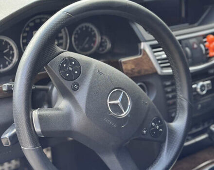 Мерседес Е-Клас 2012 у Вінниці на Automoto.ua Чорний Мерседес Е-Клас, об'ємом двигуна 1.8 л та пробігом 342 тис. км за 9600 $, фото 31 на Automoto.ua