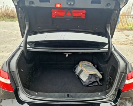 Черный Мерседес Е-Класс, объемом двигателя 1.8 л и пробегом 224 тыс. км за 10500 $, фото 13 на Automoto.ua