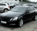 Черный Мерседес Е-Класс, объемом двигателя 2.2 л и пробегом 219 тыс. км за 10999 $, фото 1 на Automoto.ua