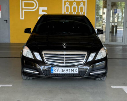 Мерседес Е-Класс 2012 в Киеве на Automoto.ua Черный Мерседес Е-Класс, объемом двигателя 2.2 л и пробегом 289 тыс. км за 12400 $, фото 7 на Automoto.ua