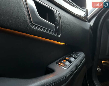 Черный Мерседес Е-Класс, объемом двигателя 2.14 л и пробегом 255 тыс. км за 14500 $, фото 11 на Automoto.ua