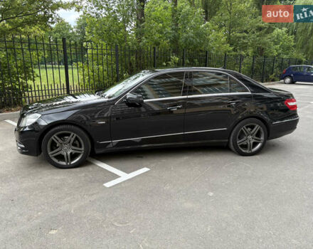 Чорний Мерседес Е-Клас, об'ємом двигуна 2.2 л та пробігом 393 тис. км за 14500 $, фото 2 на Automoto.ua