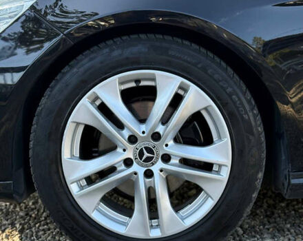 Черный Мерседес Е-Класс, объемом двигателя 2.14 л и пробегом 263 тыс. км за 12300 $, фото 11 на Automoto.ua