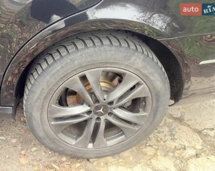 Черный Мерседес Е-Класс, объемом двигателя 2.14 л и пробегом 309 тыс. км за 15000 $, фото 15 на Automoto.ua