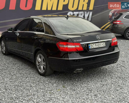 Черный Мерседес Е-Класс, объемом двигателя 2.2 л и пробегом 340 тыс. км за 12500 $, фото 15 на Automoto.ua