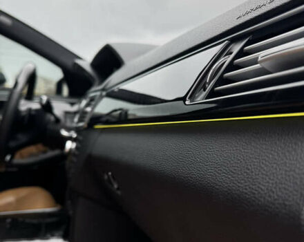 Черный Мерседес Е-Класс, объемом двигателя 2.2 л и пробегом 333 тыс. км за 13600 $, фото 23 на Automoto.ua