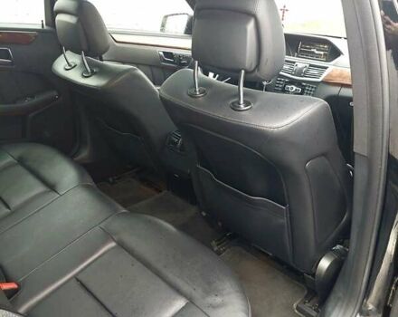 Черный Мерседес Е-Класс, объемом двигателя 3.5 л и пробегом 243 тыс. км за 16000 $, фото 19 на Automoto.ua