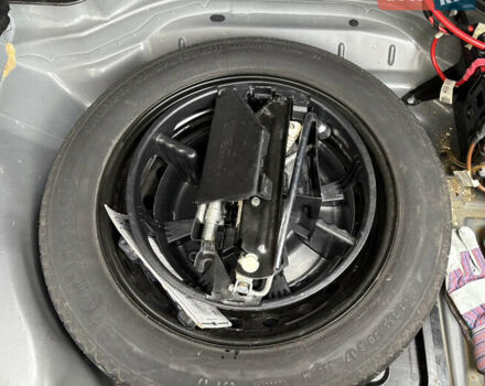 Чорний Мерседес Е-Клас, об'ємом двигуна 2.2 л та пробігом 393 тис. км за 14500 $, фото 26 на Automoto.ua