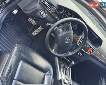 Мерседес Е-Клас 2012 у Вінниці на Automoto.ua Чорний Мерседес Е-Клас, об'ємом двигуна 1.8 л та пробігом 342 тис. км за 9600 $, фото 33 на Automoto.ua