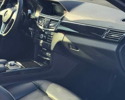 Чорний Мерседес Е-Клас, об'ємом двигуна 2.14 л та пробігом 283 тис. км за 14950 $, фото 13 на Automoto.ua