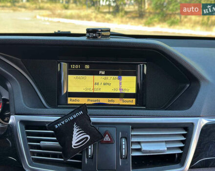 Чорний Мерседес Е-Клас, об'ємом двигуна 2.14 л та пробігом 240 тис. км за 11999 $, фото 39 на Automoto.ua