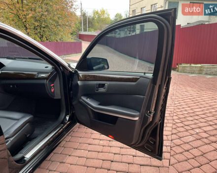 Черный Мерседес Е-Класс, объемом двигателя 2.14 л и пробегом 255 тыс. км за 14500 $, фото 79 на Automoto.ua