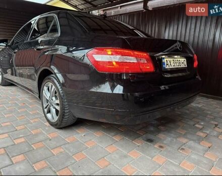 Мерседес Е-Класс 2012 в Харькове на Automoto.ua Черный Мерседес Е-Класс, объемом двигателя 2.14 л и пробегом 216 тыс. км за 14200 $, фото 16 на Automoto.ua