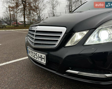 Черный Мерседес Е-Класс, объемом двигателя 1.8 л и пробегом 277 тыс. км за 10900 $, фото 8 на Automoto.ua