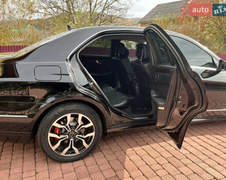 Черный Мерседес Е-Класс, объемом двигателя 2.14 л и пробегом 255 тыс. км за 14500 $, фото 5 на Automoto.ua
