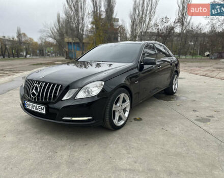 Черный Мерседес Е-Класс, объемом двигателя 1.8 л и пробегом 257 тыс. км за 12500 $, фото 8 на Automoto.ua