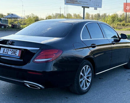 Чорний Мерседес Е-Клас, об'ємом двигуна 2.2 л та пробігом 249 тис. км за 19499 $, фото 32 на Automoto.ua