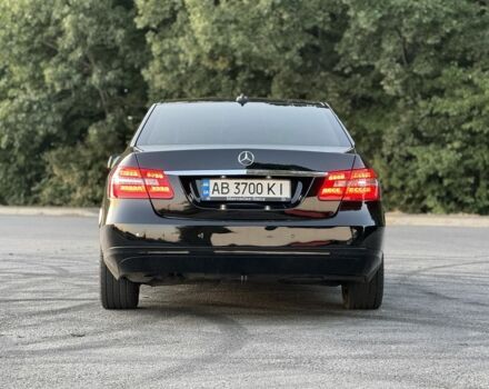 Черный Мерседес Е-Класс, объемом двигателя 2.2 л и пробегом 210 тыс. км за 15000 $, фото 6 на Automoto.ua