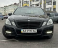 Черный Мерседес Е-Класс, объемом двигателя 2.2 л и пробегом 333 тыс. км за 13600 $, фото 5 на Automoto.ua