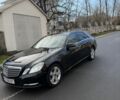 Черный Мерседес Е-Класс, объемом двигателя 2.1 л и пробегом 399 тыс. км за 8999 $, фото 1 на Automoto.ua