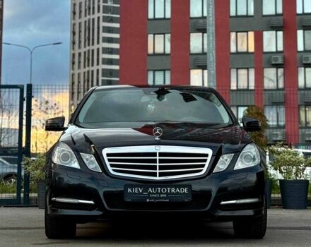 Черный Мерседес Е-Класс, объемом двигателя 1.8 л и пробегом 117 тыс. км за 13500 $, фото 1 на Automoto.ua