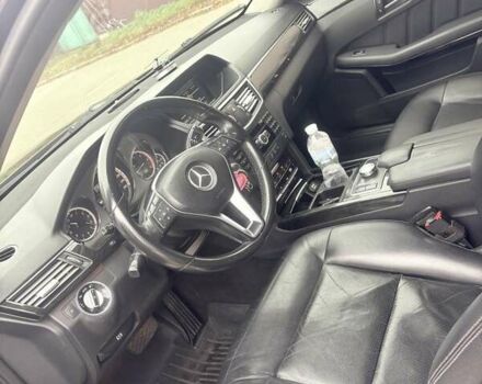 Черный Мерседес Е-Класс, объемом двигателя 2.14 л и пробегом 309 тыс. км за 15000 $, фото 7 на Automoto.ua