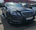 Черный Мерседес Е-Класс, объемом двигателя 2.1 л и пробегом 165 тыс. км за 17688 $, фото 1 на Automoto.ua