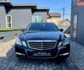 Черный Мерседес Е-Класс, объемом двигателя 2.1 л и пробегом 253 тыс. км за 12900 $, фото 1 на Automoto.ua
